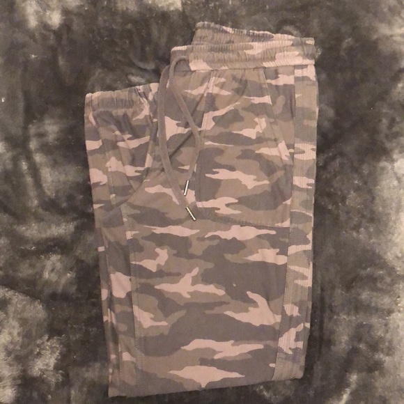 Athleta Farallon Jogger - Picture 9 of 10